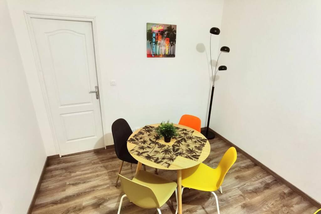 Ferienwohnung Emile Zola Reims Exterior foto